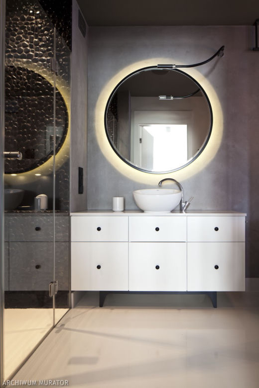 Galeria lustrzana – 5 przykładów stylowej gry światłem