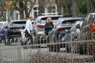 Premier Donald Tusk ruszył na pomoc żonie