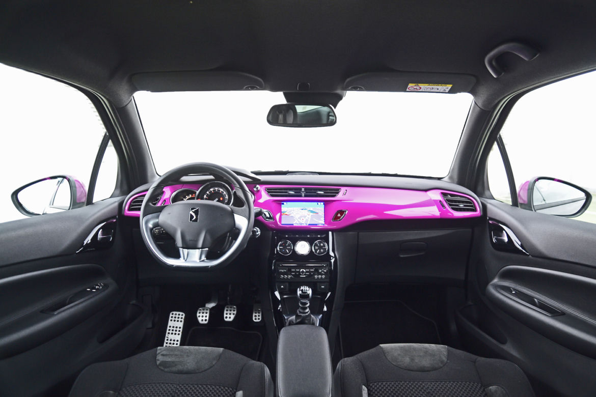 Citroen DS3 Dark Pink 1.6 THP