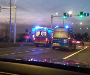 Było czerwone. Potrącenie kierującego hulajnogą w Lesznie