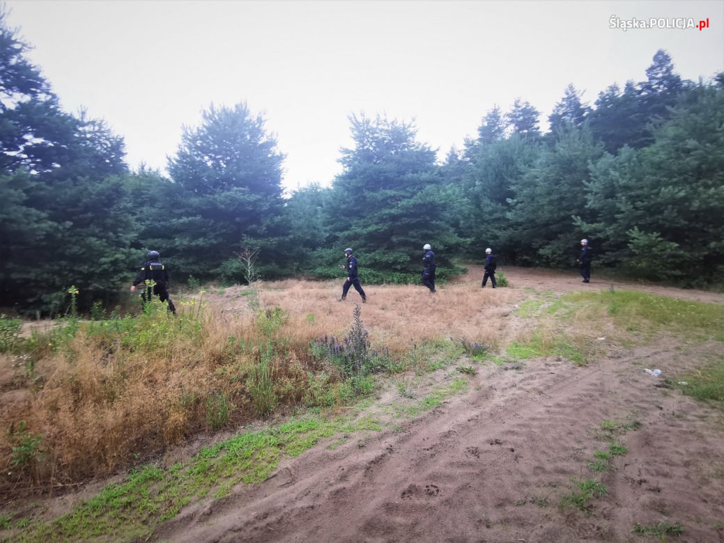 Policja szuka Jacka Jaworka, mordercy z Borowców
