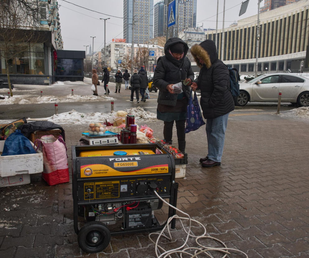 Fake newsy o generatorach dla Ukrainy