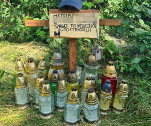 Sokołów Małopolski: Nie żyje Mateusz. Wzruszające pożegnanie na miejscu tragedii [ZDJĘCIA]
