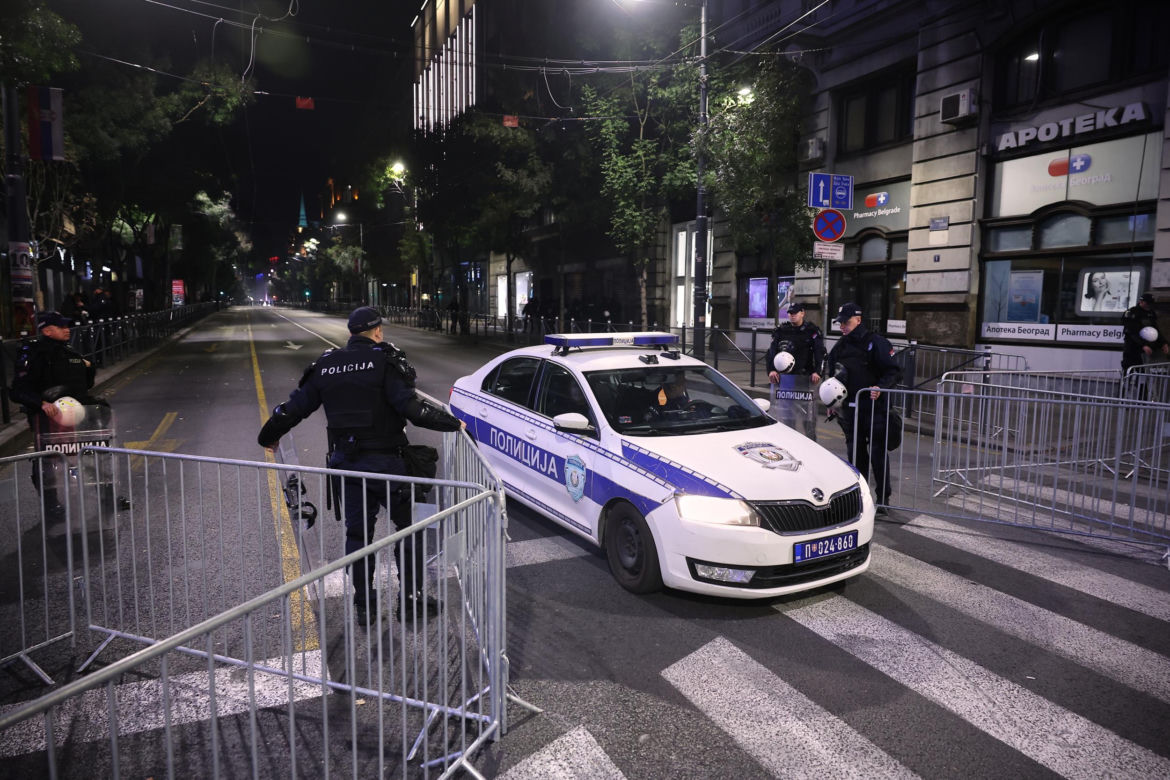 Głosowanie zakończone, ale emocje nie opadają. W Serbii policja szykuje się na demonstracje