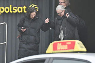 Krystyna Janda kurzy w aucie