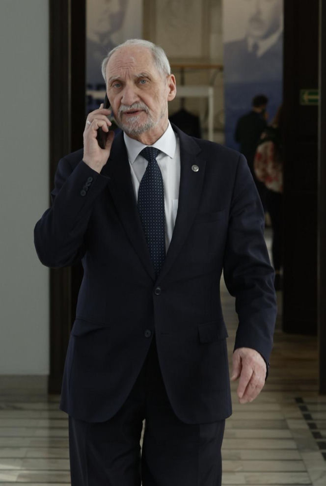 Sikorski ostro do Macierewicza w Sejmie