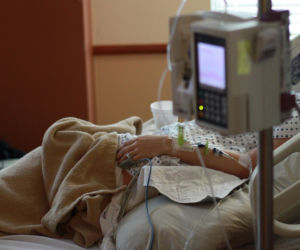 Podano jej zły gaz. Ciężarna pacjentka zmarła w warszawskim szpitalu. Są nowe ustalenia