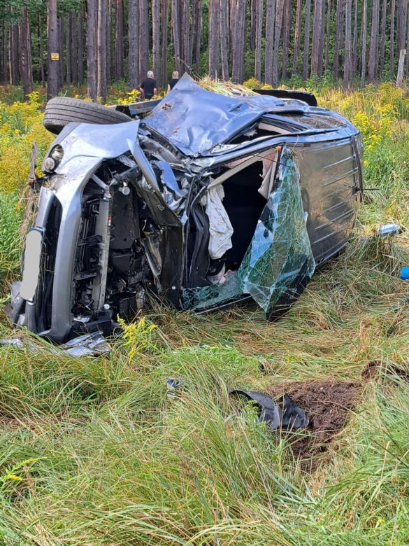 Wjechała prosto pod szynobus! Koszmarny wypadek pod Białymstokiem