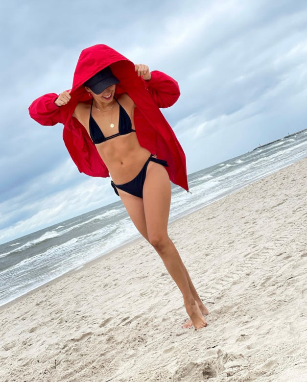  Marcelina Ziętek w bikini