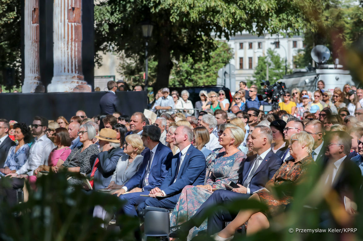 Agata i Andrzej Dudowie podczas Narodowego Czytania