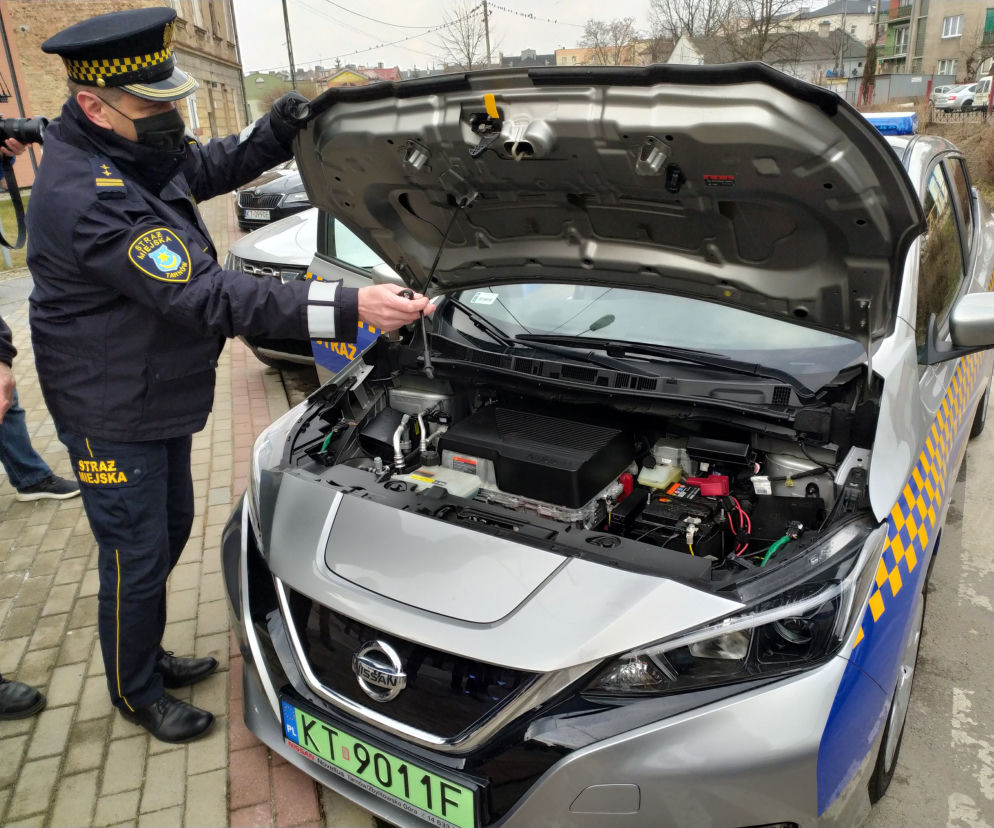 Samochód elektryczny straż miejska