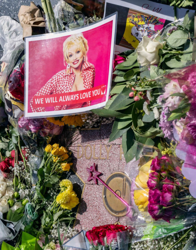 Fani składają hołd Dolly Parton