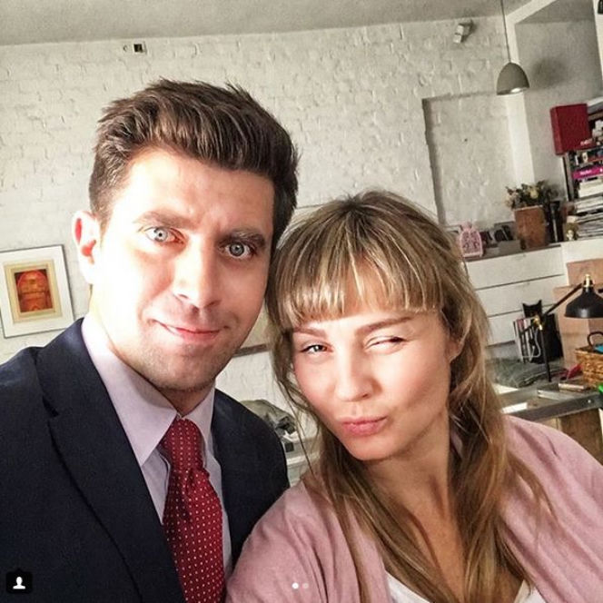 Przyjaciółki. Inga (Małgorzata Socha), Robert (Krzysztof Wieszczek)