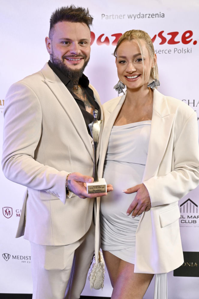 Wałęsa, Doda i Najman z żoną na gali "Osobowości i Sukcesy"