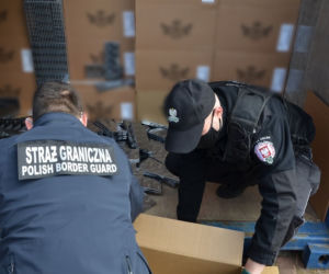Rekord na Podlasiu! Gigantyczna kontrabanda warta 37 mln zł [ZDJĘCIA, WIDEO]