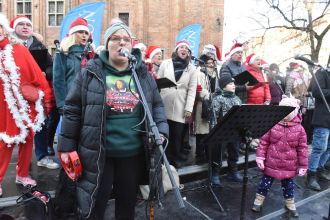 Orszak Trzech Króli 2026 w Toruniu. Zdjęcia z samego serca starówki