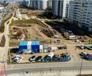 Park nad Południową Obwodnicą Warszawy w marcu 2026 r.