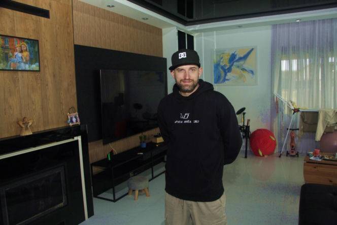 „Dzięki nim żyję i mogę rapować”. Raper apeluje o ratunek dla szpitala