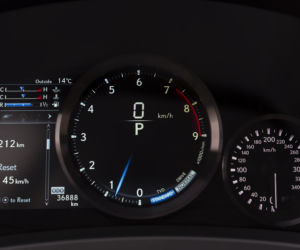 Lexus RC F Carbon 5.0 V8 464 KM 