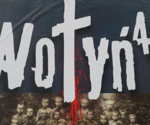 Zełenski: Ukraina nie blokuje ekshumacji na Wołyniu. Co z wyborami w czasie wojny?