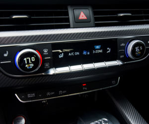 Audi RS4 Avant B9 2.9 TFSI V6 450 KM Tiptronic quattro