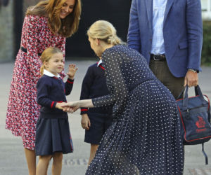 Księżńiczka Charlotte - pierwszy dzień w szkole