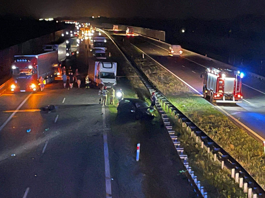 Masakra na A-2. Pod prąd pędził na autostradzie