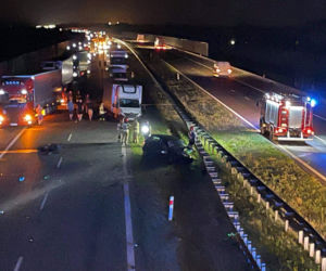 Masakra na A-2. Pod prąd pędził na autostradzie