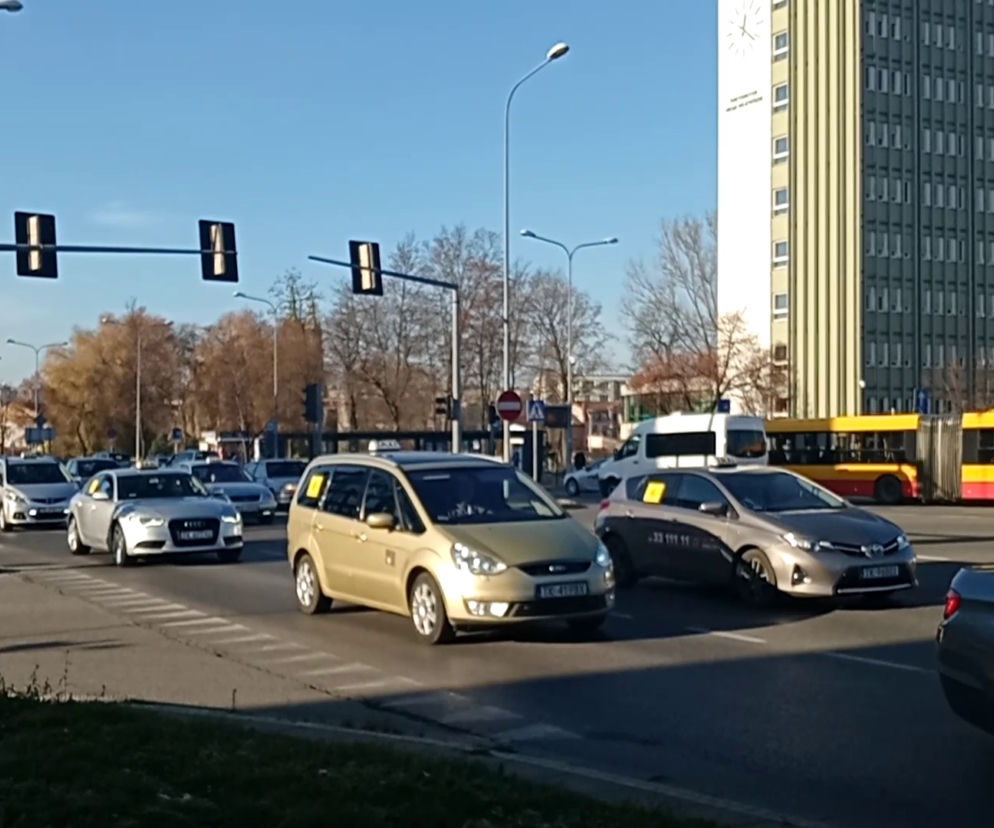 Protest taksówkarzy w Kielcach