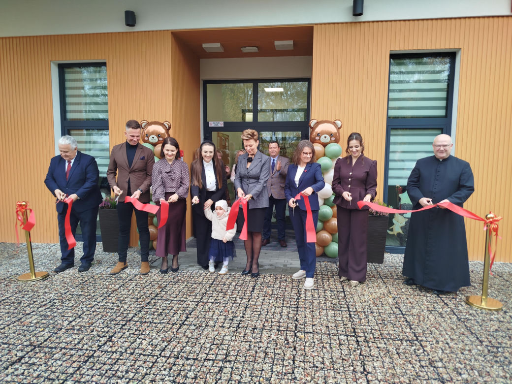 Otwarcie Żłobka w Mokobodach i pasowanie na żłobkowicza