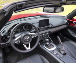 2019 Mazda MX-5 RF 2.0 SKY-G 184 KM 6MT