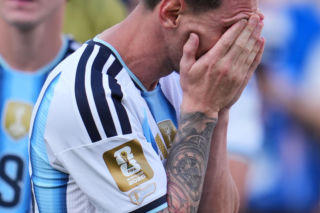 Zapłakany Leo Messi po finale MŚ 2026