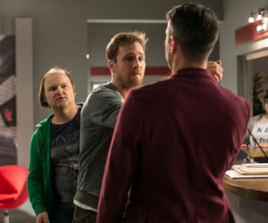 Singielka odcinek 140. Mikołaj (Filip Bobek), Tomasz (Mateusz Janicki), Bajtek (Sebastian Stankiewicz)
