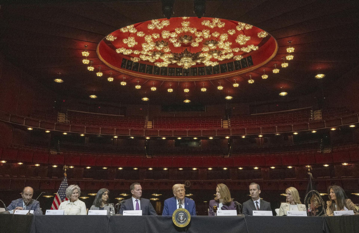 Trump odtajnił tajne akta o zamachu na JFK