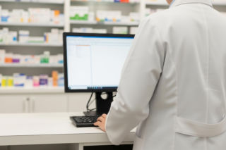 Awaria systemu PLMVS w całej Europie. Co paraliżuje polskie apteki?