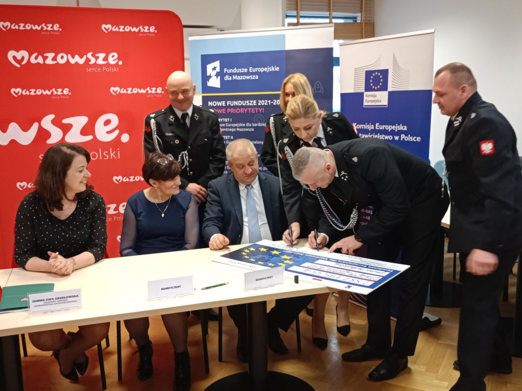 Dzięki wsparciu z Unii Europejskiej, w całym subregionie siedleckim za 48 mln zł zakupione zostaną 32 nowe wozy strażackie