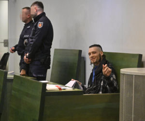 Skazany za zabójstwo matki znów walczy o wolność. Jeden z jego wniosków ma 72 strony