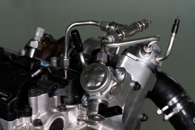 Volvo silnik 2.0 Drive-E 450 KM potrójne turbodoładowanie