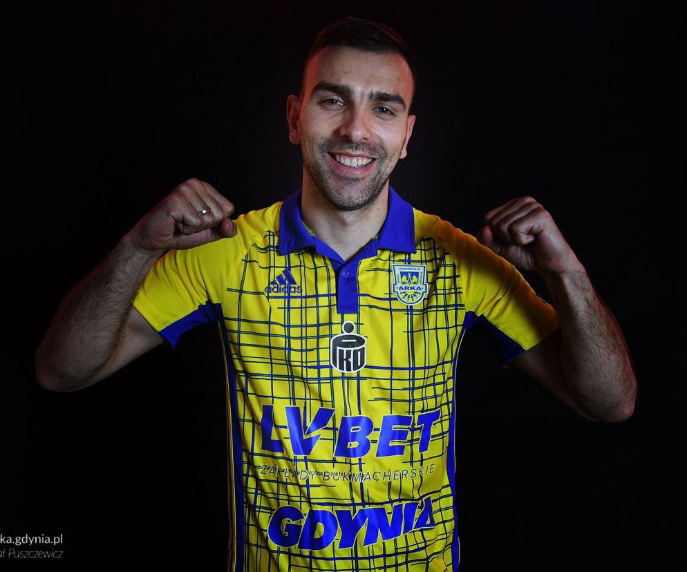 Azer Busuladzic to nowy defensywny pomocnik Arki Gdynia