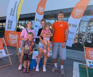 Pojazdy wszech czasów i klimat PRL-u! Ekipa ESKA Summer City wpadła do Oławy