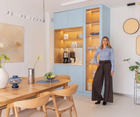 Kiedy garaż zamienia się w kuchnię. Styl - Hamptons