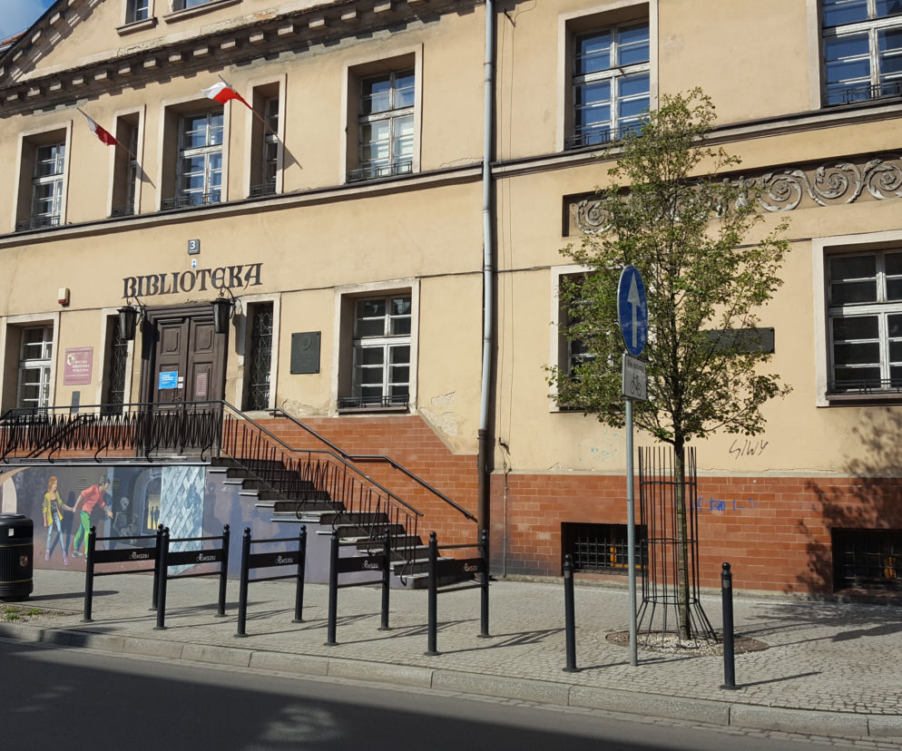 MBP w Lesznie wznawia działalność. Na nowych zasadach i z kwarantanną