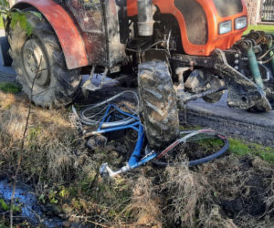 Śmiertelny wypadek w Szczereżu. Nie żyje rowerzysta potrącony przez traktor