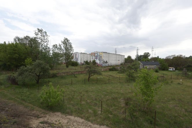 „Czarnobyl” Warszawy zniknie z mapy. „Smród, fetor i grzyb”. Tak wyglądało życie w „13 dzielnicy”