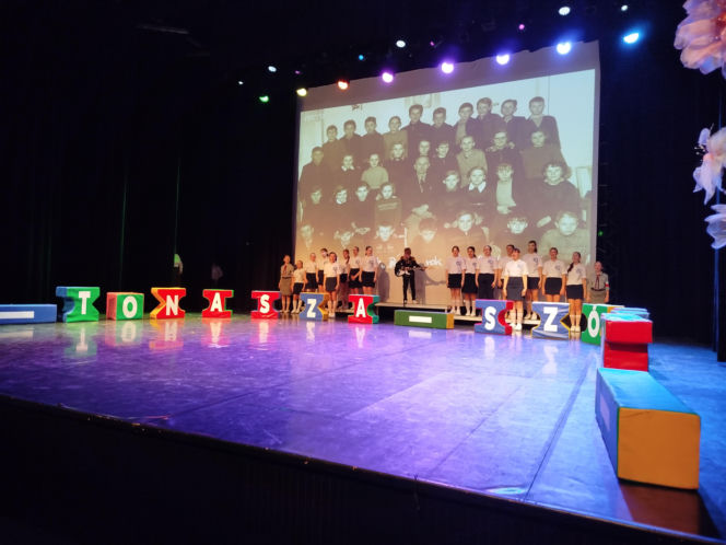 Siedlecka „Szóstka” uczciła potrójny jubileusz. Występy przygotowali także uczniowie