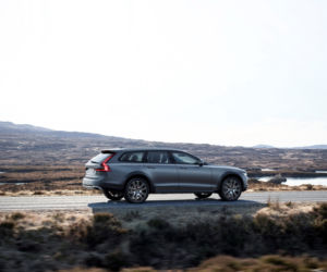 Volvo V90 Cross Country