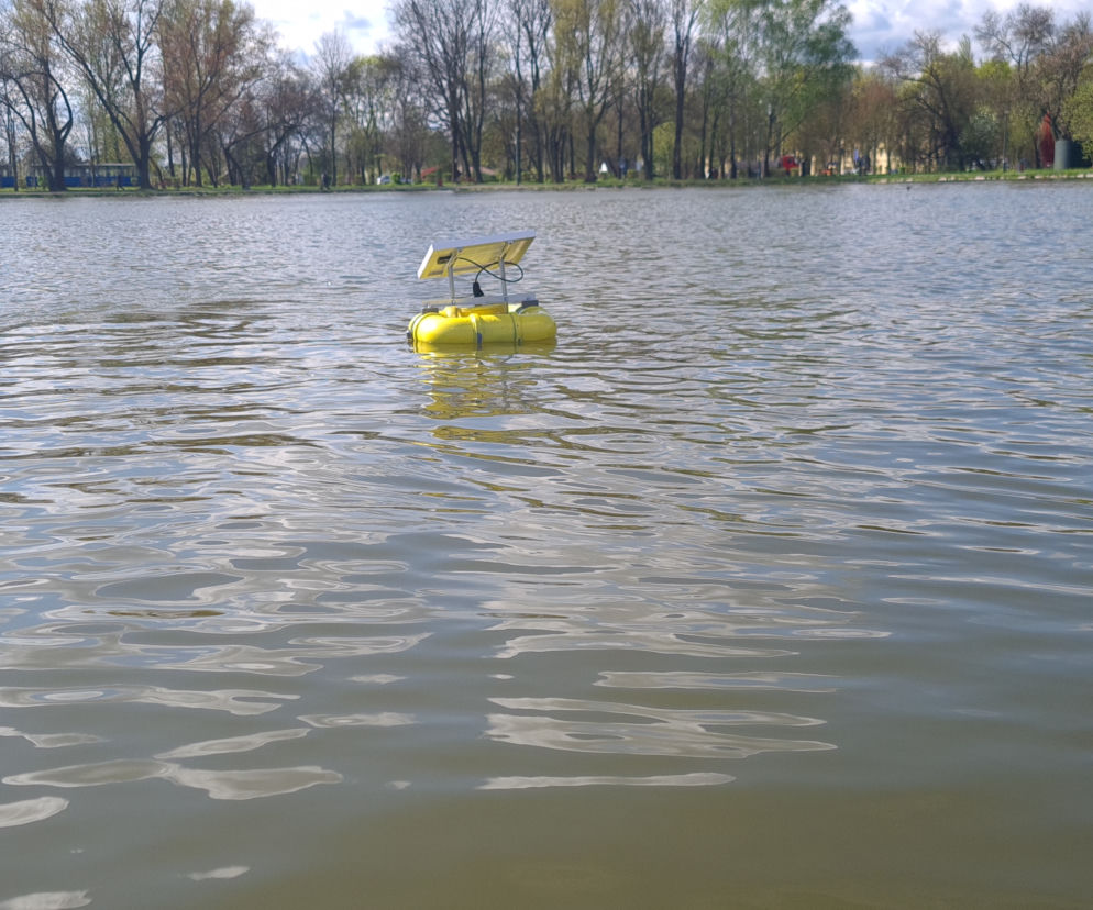 Sonda na Zalewie Nowohuckim