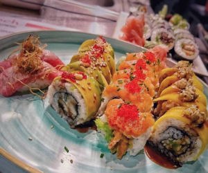 Japońskie przysmaki w Warszawie: sprawdź, gdzie zjeść najlepsze sushi! [RANKING]