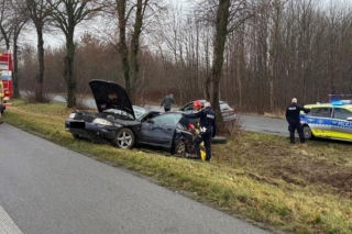Sześć zakazów, mefedron i dachowanie w rowie. To nie opis filmu, to pościg za audi!