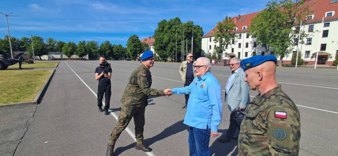 Jedni hucznie świętowali rocznicę wyborów z 1989 r., inni dusili prawdziwki